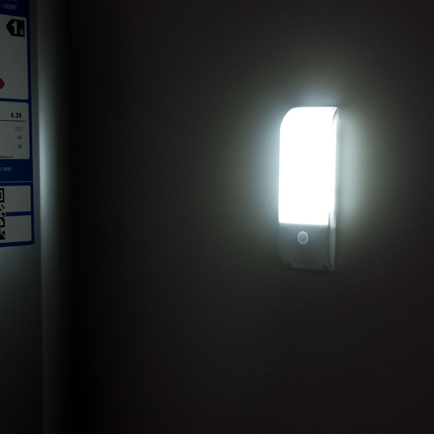 Wireless Motion Sensor Light