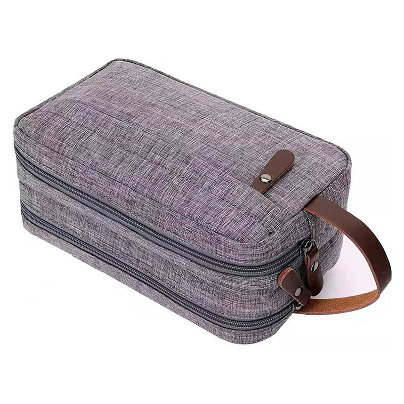 Large Capacity Oxford Hanging Toiletry Bag