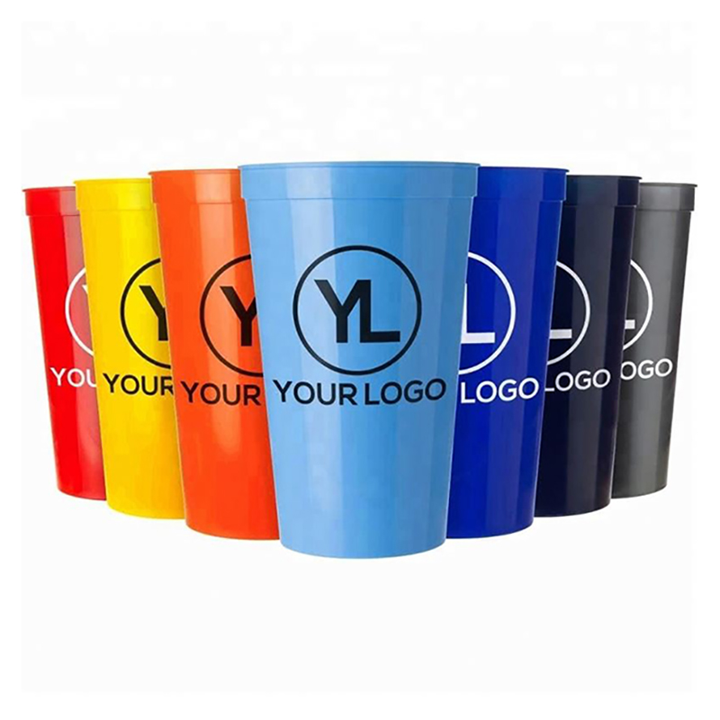 22 oz Plastic Stadium Cup