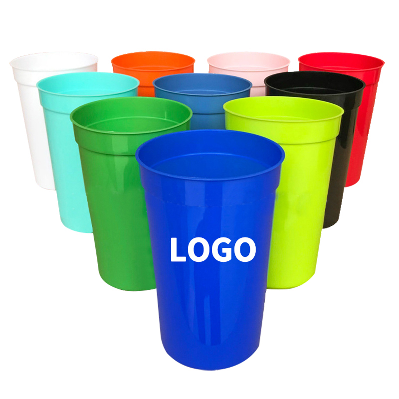 22 oz Plastic Stadium Cup