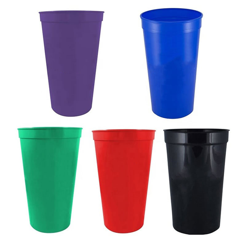 22 oz Plastic Stadium Cup