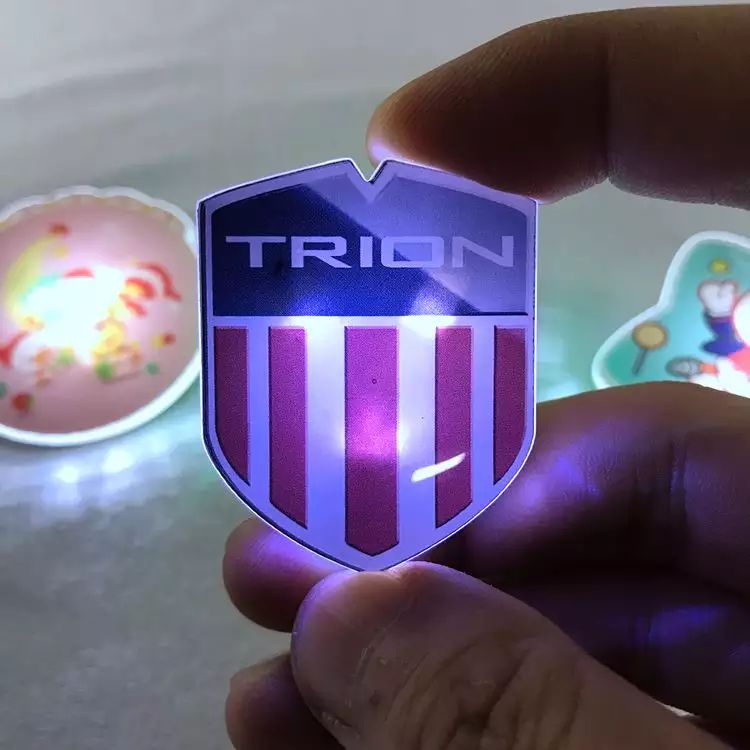 Acrylic LED Flashing Body Light Safety Lapel Pins for Kids and Adults