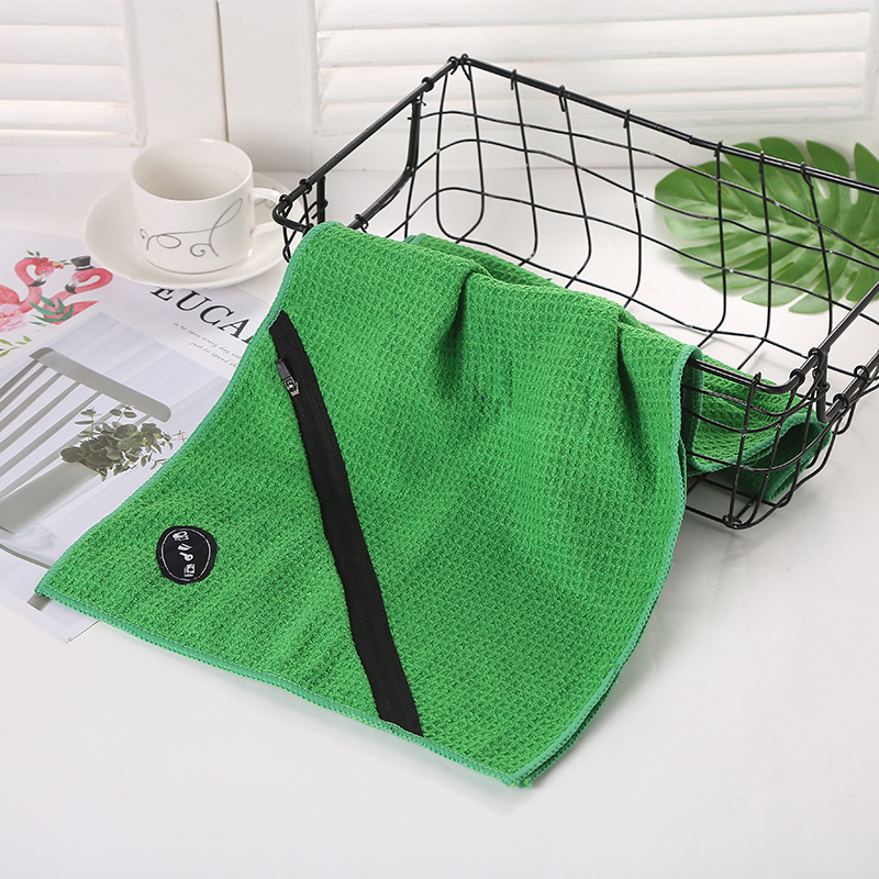 Triangle Zipper Pocket Waffle Pattern Golf Towel 
