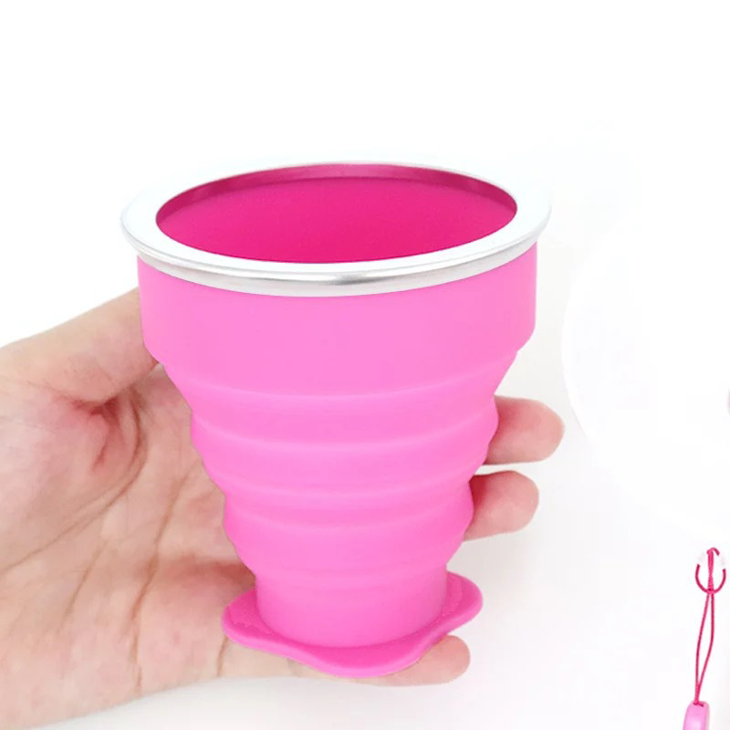 Silicone Collapsible Travel Water Cup Reusable BPA Free Non-Toxic Leakproof Foldable Silicone Cups with Lid and Wrist Strap