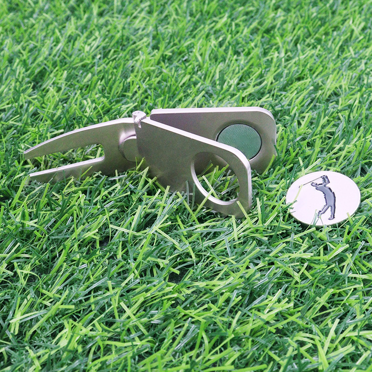 Cigar Holder, Magnetic Golf Divot Repair Tool and Ball Marker, Golf Accessory Tool, Portable Cigar Rest for Golf Cart, Zinc Alloy
