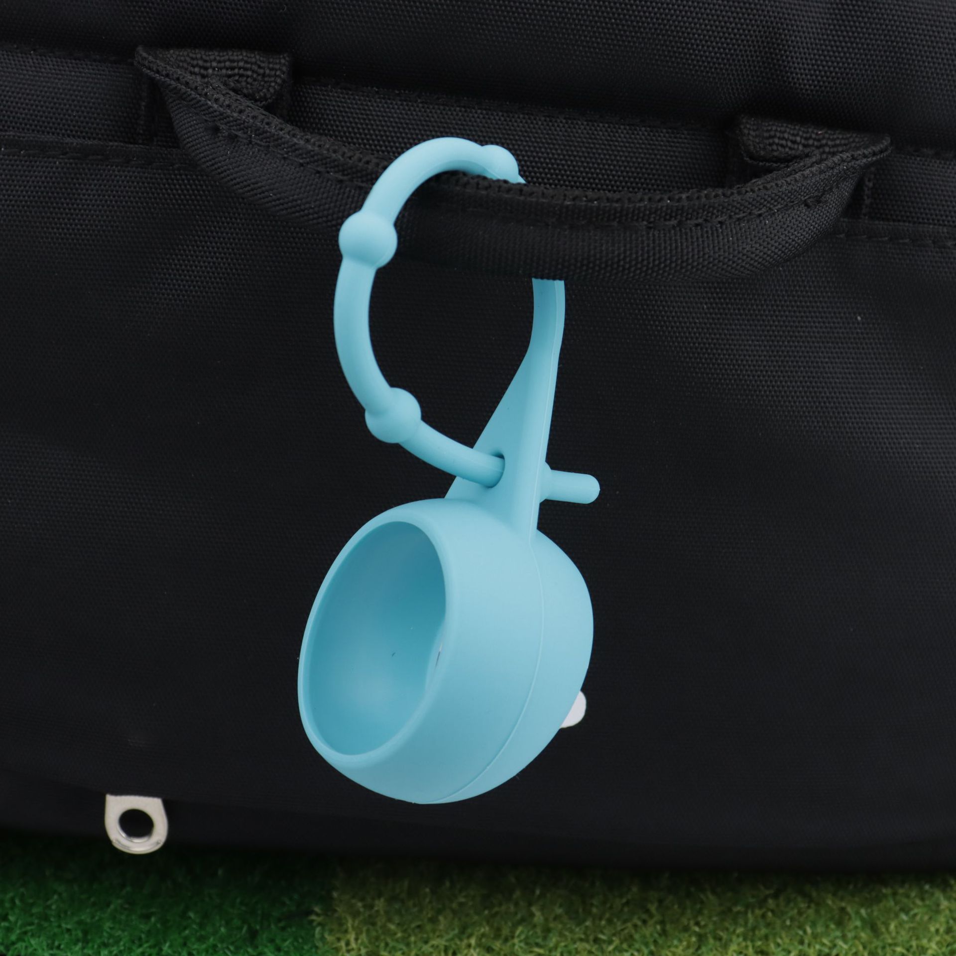 Silicone Golf Ball Holder with Knots, Protection Sleeve Waist Keyring Portable Cover with Knots for Golf Bag Belt