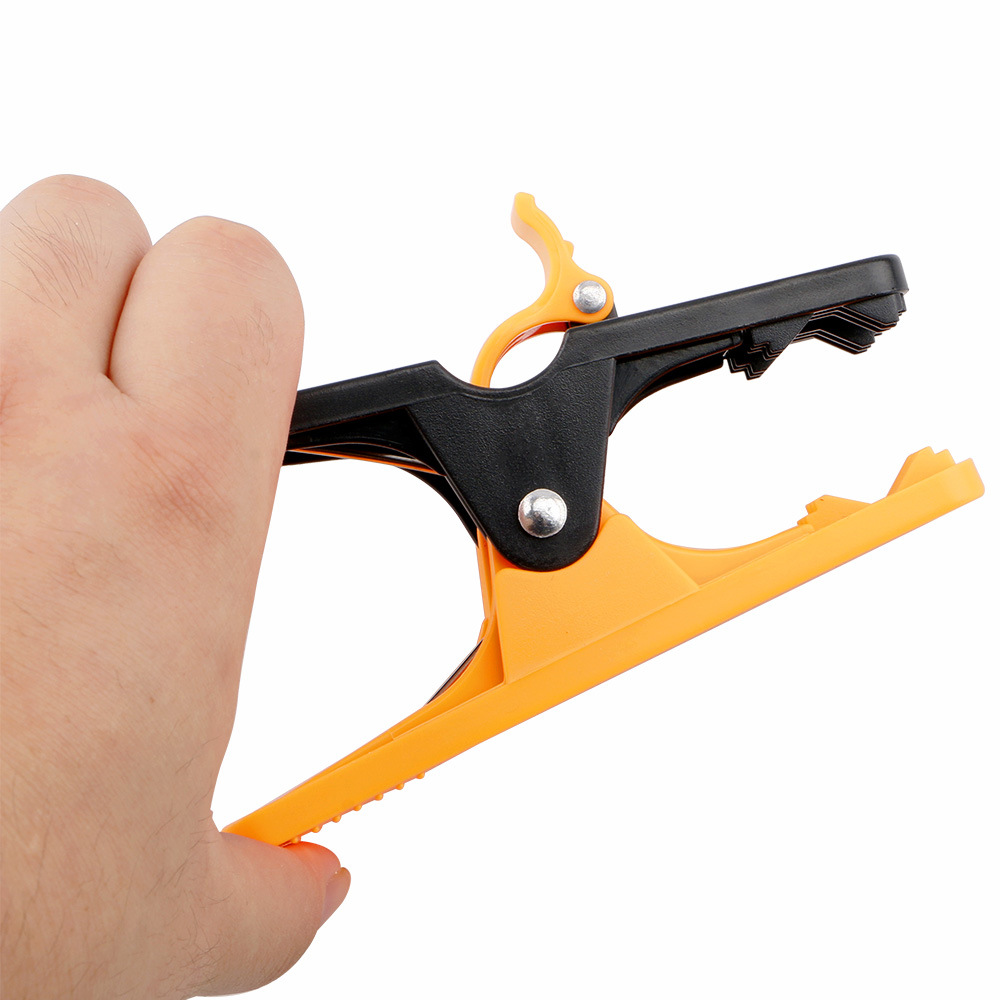 Golf Cigar Holder Clip, Plastic Cigar Minder Clip Holder, Golf Cart Cigar Stand for Golfing Accessories, Boats, BBQ, Grills