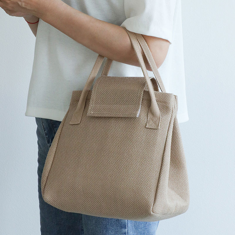 Eco-friendly Picnic Jute Lunch Insulated Cooler Bag for Picnics, Camping, Office Lunches, School, and Outdoor Activities