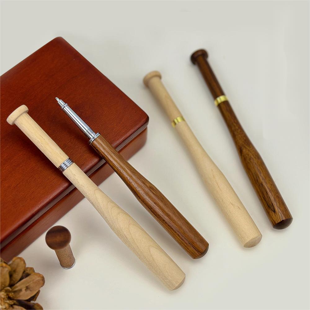 5.5 Inch Mini Baseball Bat-shaped Pen With Smooth Writing Performance