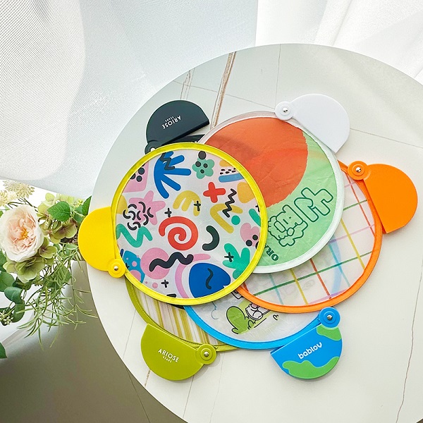 Portable and lightweight Nylon Foldable Pop-up Fan, Size: 7.9