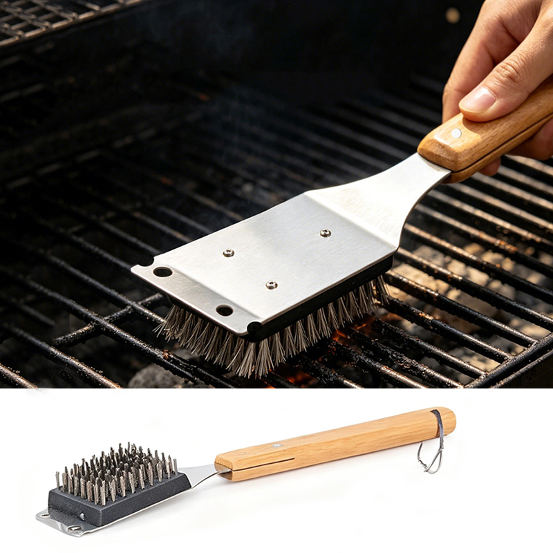 Custom 5-Piece Stainless Steel BBQ Grilling Tool Set with Storage Bag for easy carrying.
